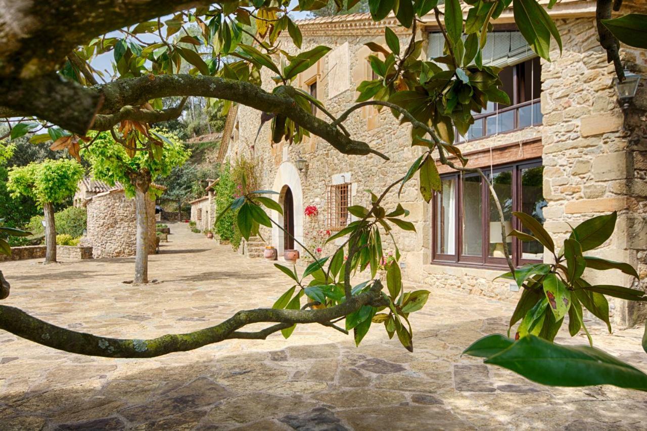 Canet de Adri Masia Can Pou מראה חיצוני תמונה